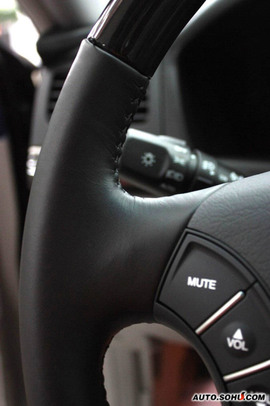 09款欧菲莱斯实拍