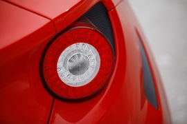 2012款法拉利FF冰雪试驾实拍