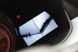 2012款法拉利FF冰雪试驾实拍