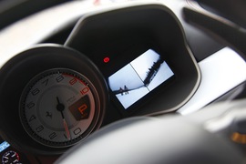 2012款法拉利FF冰雪试驾实拍