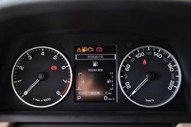 2012款路虎揽胜运动版