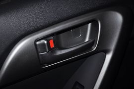 2011款起亚福瑞迪1.6L
