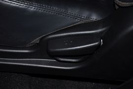 2011款起亚福瑞迪1.6L
