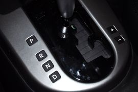 2011款起亚福瑞迪1.6L