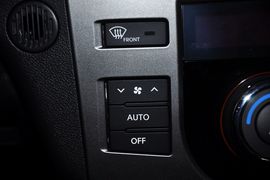 2011款起亚福瑞迪1.6L