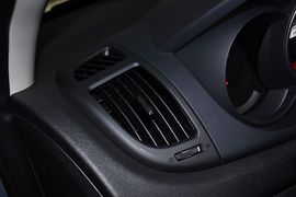 2011款起亚福瑞迪1.6L