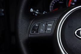 2011款起亚福瑞迪1.6L