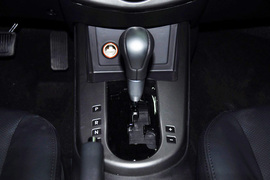 2011款起亚福瑞迪1.6L