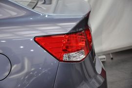 2011款起亚福瑞迪1.6L