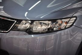 2011款起亚福瑞迪1.6L