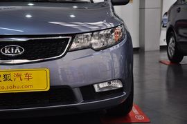 2011款起亚福瑞迪1.6L
