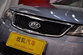 2011款起亚福瑞迪1.6L