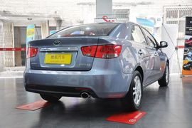 2011款起亚福瑞迪1.6L