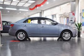 2011款起亚福瑞迪1.6L