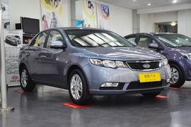2011款起亚福瑞迪1.6L