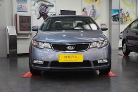 2011款起亚福瑞迪1.6L