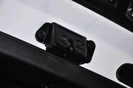 2012款起亚智跑2.0L自动两驱GLS