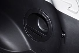 2012款起亚智跑2.0L自动两驱GLS