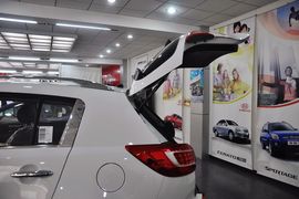 2012款起亚智跑2.0L自动两驱GLS