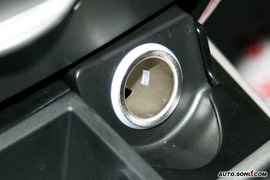 起亚索兰托3.8L自动舒适型