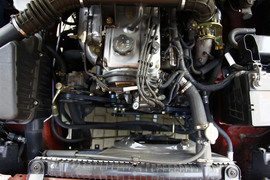 2011款陆风X8
