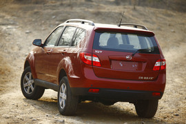 2011款陆风X8