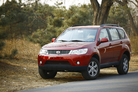 2011款陆风X8