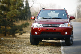 2011款陆风X8