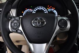 2012款丰田凯美瑞骏瑞2.5S凌动版