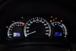 2012款丰田凯美瑞骏瑞2.5S凌动版