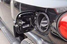 2011款丰田FJ酷路泽4.0L标准型