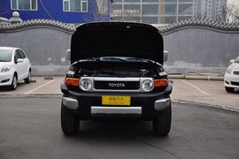 2011款丰田FJ酷路泽4.0L标准型