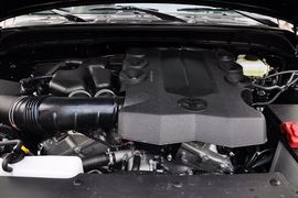 2011款丰田FJ酷路泽4.0L标准型