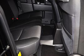 2011款丰田FJ酷路泽4.0L标准型