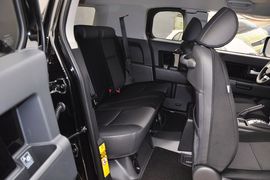 2011款丰田FJ酷路泽4.0L标准型