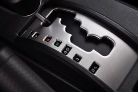 2011款丰田FJ酷路泽4.0L标准型