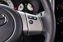 2011款丰田FJ酷路泽4.0L标准型