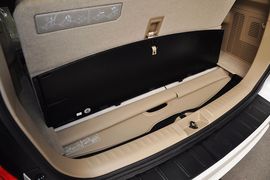 2011款丰田汉兰达2.7L两驱豪华版