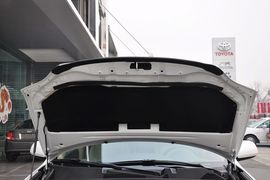 2011款丰田汉兰达2.7L两驱豪华版