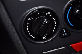 2012款风神S30
