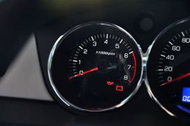 2012款风神S30