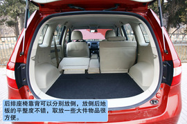 2011款陆风X8