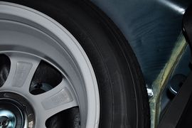 2011款奔腾B70