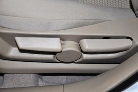 2012款奔腾B50