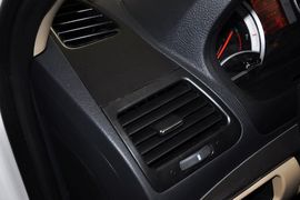 2012款奔腾B50