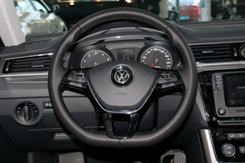 2017款大众帕萨特