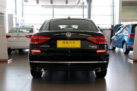 2017款大众帕萨特