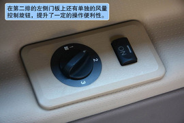 2011款福田蒙派克M240SL版