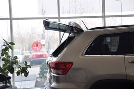 2012款JEEP大切诺基5.7L