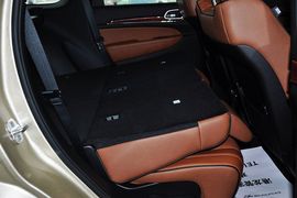 2012款JEEP大切诺基5.7L